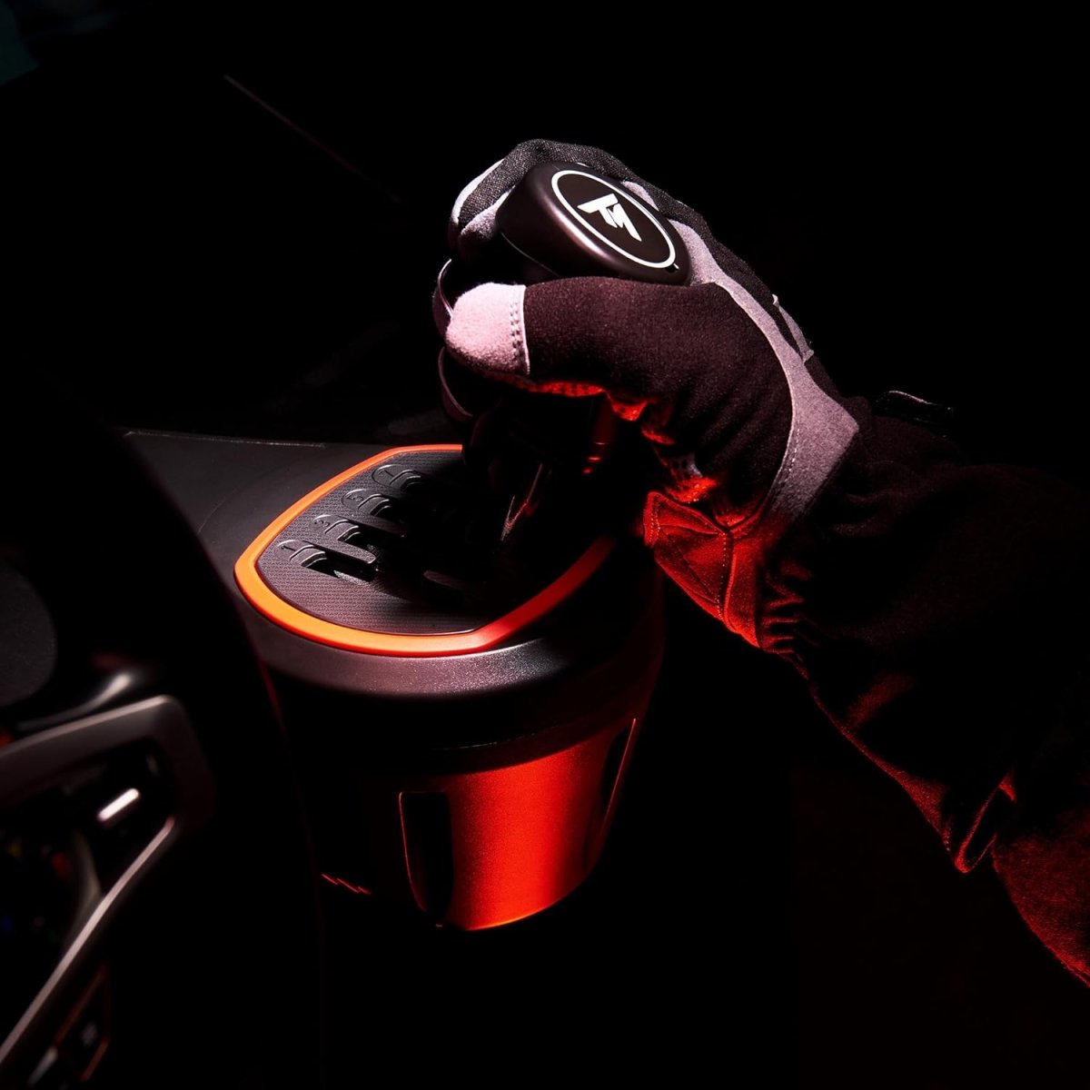 Levier de Vitesse Thrustmaster TH8S – Révolutionnez votre expérience de simulation de course - Novaplay