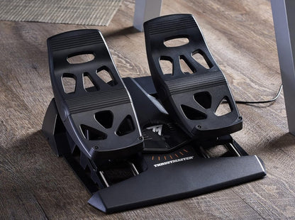 Palonnier Thrustmaster TFRP – Vivez une expérience de vol réaliste et immersive - Novaplay